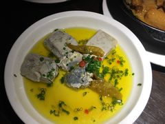 蛋黄剁椒臭豆腐-外婆家(杭州马塍店·杭帮菜名店)