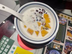 -广信牛奶甜品世家(台东店)