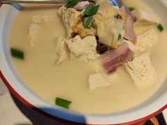 咸肉砂锅北豆腐-悦融·京鲁菜·露台花园(安定门店)