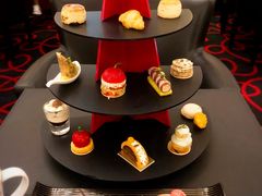 -Salon de The de Joel Robuchon(外滩18号店)