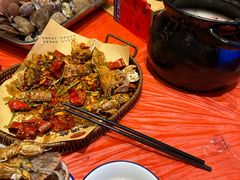 -鱼满舱·鲜活海鲜·正宗鲁菜