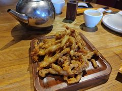 -隔壁老王·家常云南菜(花巷店)