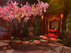 -暴风岛沉浸式体验馆(百联世纪店)