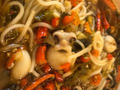 -老三样·美食研究中心(世贸路店)