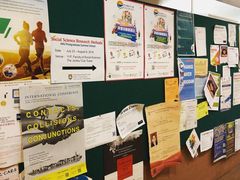 -香港大学