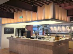 -鲜入唯煮·港式海鲜牛肉火锅(金宝街店)