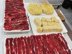 -牛百道·鲜活牛肉馆(天一店)