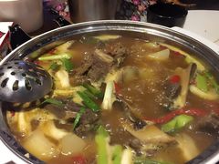 -椒行天下·干锅·牛蛙(万宝店)