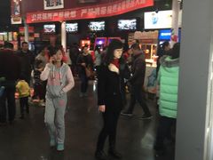 大堂人很多-汉阳天河电影城(王家湾店)