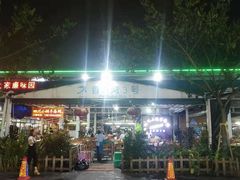 -四川小胡子海鲜(丁村万人海鲜广场店)