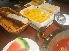 -巴邑火锅·夜宵(港隆广场店)
