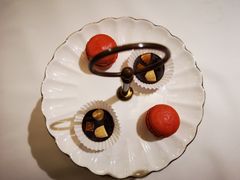 -La Villa French Restaurant