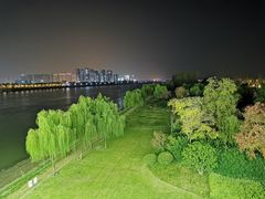 -南京眼步行桥