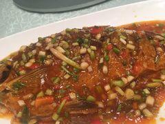 武昌鱼/清江边鱼-亢龙太子酒轩(东湖店)