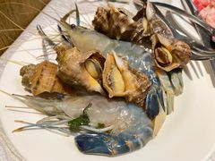 罗氏虾-领鲜活海鲜榴莲自助火锅(东门店)