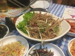手撕牛肉-益百岁牛尾汤(香山路店)