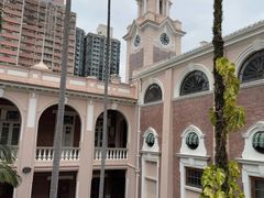 -香港大学