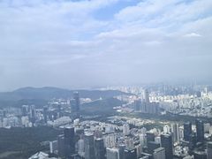 -平安金融中心云际观光层