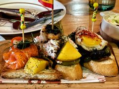 三文鱼蟹肉卷-tapas by dos cielos西班牙餐厅(重庆光环购物公园店)