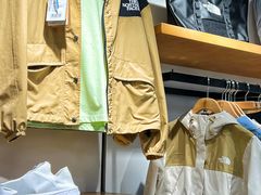 -五环Outlets(高新工厂店)