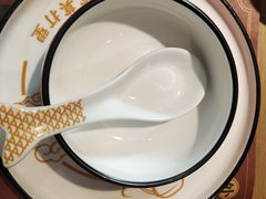 -山城外·非遗酸菜鱼(蜀都万达店)