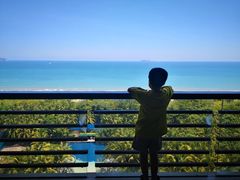 -三亚湾海居铂尔曼度假酒店