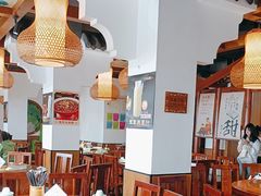 -六合居·明厨亮灶餐厅(成双大道店)
