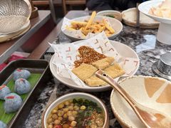 -芸山季·云南山珍菌火锅(人民广场来福士店)