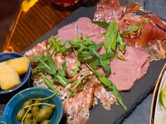 三拼拼盘-YUE·6·西式融合餐厅(外滩六号店)