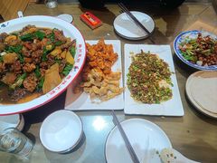 -鲁南仔·滕州炒鸡(经三路店)