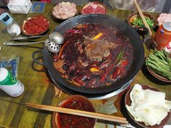 -黄潇洒老火锅(九眼桥宏济巷店)