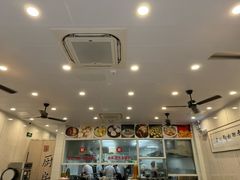 -老西白点心店