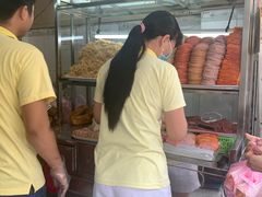 -Bánh Mì Huynh Hoa