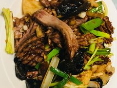 -泉畔人家·老济南经典鲁菜(大明湖店)