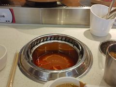 -龍歌自助小火锅(市南金茂湾店)
