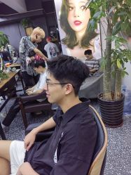 -藤野造型专业烫染接发