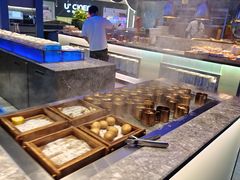 -曼格活海鲜·牛排自助(光明蓝鲸店)