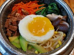 -明洞阿姨·韩式酱蟹烤肉·创意料理(三元桥店)