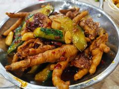 -江城燕子大排档(江汉路步行街店)