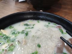 -鸭小妹鸭血粉丝(老门东店)