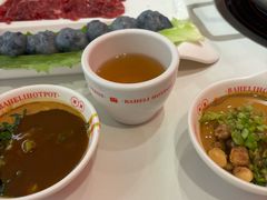 -八合里牛肉火锅(上海世茂广场店)