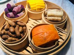 剁椒鱼头-云梦庭·剁椒鱼头(银泰中心in99店)
