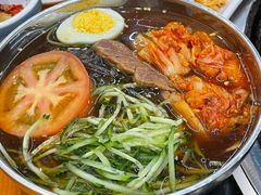 -朴小妹人参鸡汤火锅(长白山万达店)