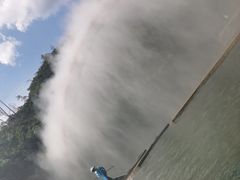 -仙人谷漂流景区