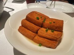 招牌炸豆腐-红雀围·海鲜火锅(陆家嘴中心店)