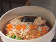 -九月里.自由花园餐厅