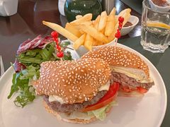 -云庭咖啡厅· 中航泊悦酒店(虹桥T2店)