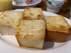 面包诱惑-老头儿油爆虾(金鹰世界店)