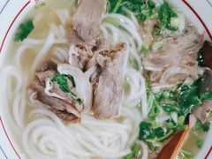 -小椒羊.羊肉粉 龙虾 羊肉串(新地旗舰店)