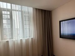 -成都东郊记忆理工大学轻居酒店